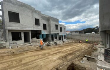 CASAS Y DEPARTAMENTOS EN CONJUNTO RESIDENCIAL CONOCOTO, VALLE DE LOS CHILLOS, URB 6 DE DICIEMBRE, SANTA MONICA