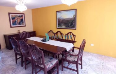 VENTA DE CASA EN URBANIZACIÓN DE LDU, POMASQUI, MITAD DEL MUNDO