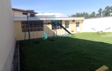 CASA EN VENTA EN SANGOLQUI, VALLE DE LOS CHILLOS