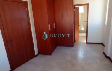 CASA EN VENTA EN SANGOLQUI, VALLE DE LOS CHILLOS