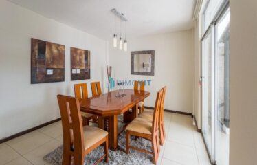 CASA EN VENTA EN LA ARMENIA, VALLE DE LOS CHILLOS, CONOCOTO